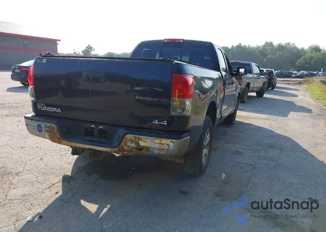 2009 Toyota Tundra Grade 5.7L V8 z USA, uszkodzony, nr VIN 5TFBV54129X086636